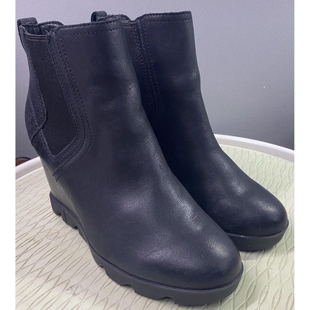 Sorel Womens Leather Black Uptown Boots Wedge Chelsea Ankle Bootie 7.5 EUC